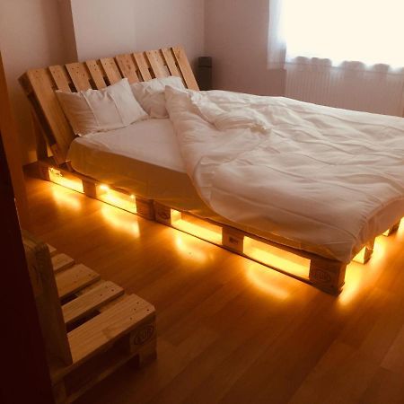 Single Room, Одноместная Комната В Доме, Chambre D'Une Personne, Habitacion Individual Istanbul Ngoại thất bức ảnh